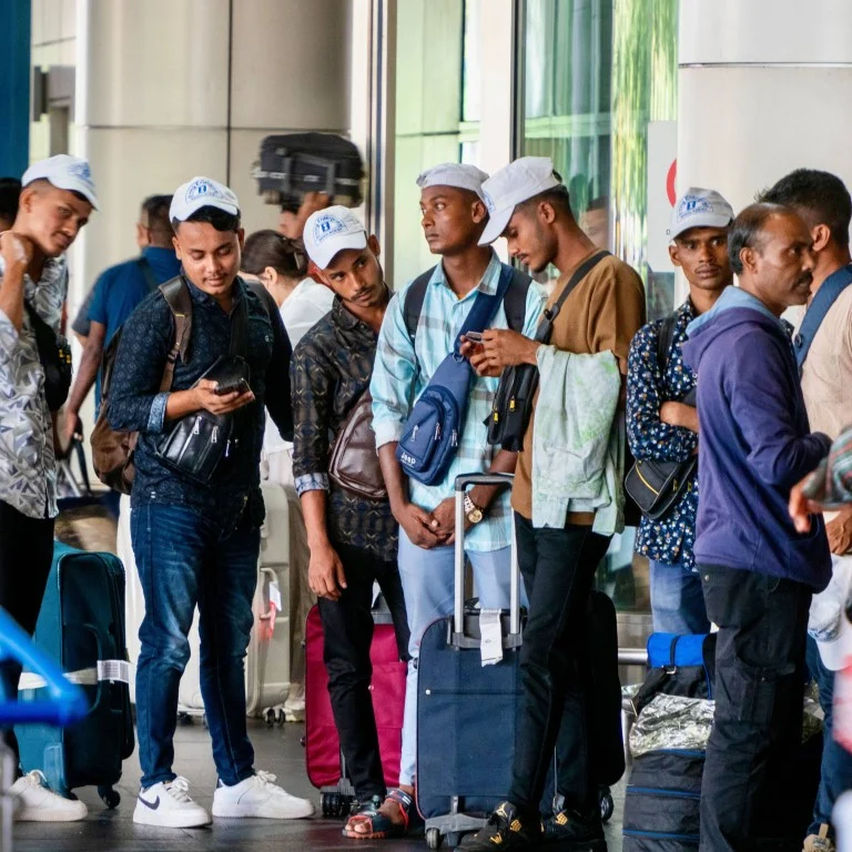 Malaysians shocked by thousands of Bangladeshis crowding at airport to beat deadline for legal work, as UN and activists warn of increased modern slavery risks