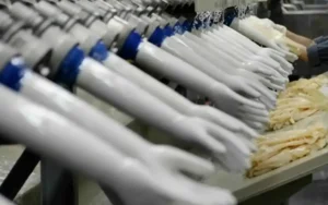Bangladeshi foreign workers in alleged situation of forced labour threaten to go on strike again at mould-making plant Mediceram